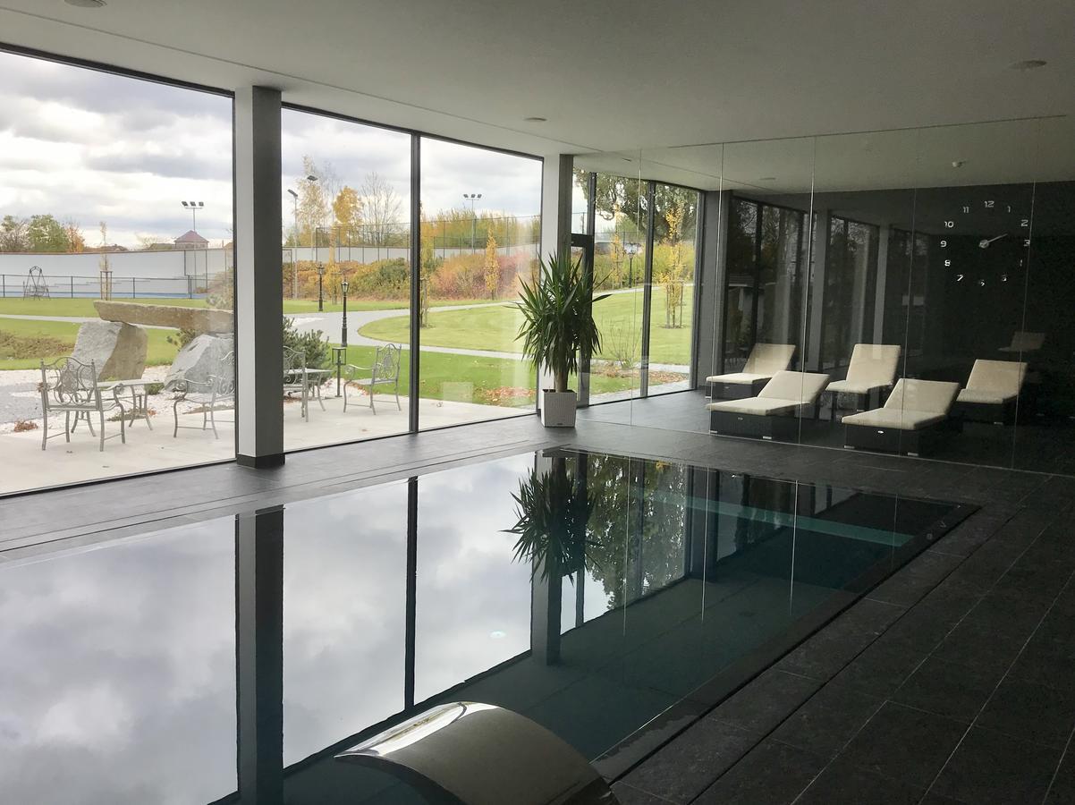 Hotel Panstvi Dlouha Lhota Eksteriør billede